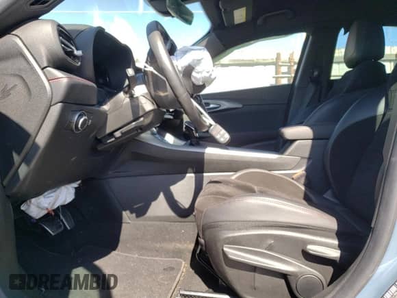 2024 Dodge Hornet GT z VIN ZACNDFAN4R3A22427, wystawiony jako Copart lot #87767905 z przebiegiem 10 315 mil mil oraz Szkoda całkowita • Salvage title. Historia ofert i sprzedaży dostępna na DreamBid. Obrazek 7.