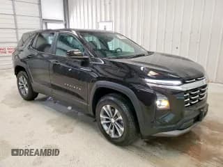 ✅ 2025 Chevrolet Equinox AWD LT • VIN: 3GNAXPEG9SL313138 • Lot: 62221415. Wystawiony na Copart z przebiegiem 4 062 mil. Bezpłatny archiwum sprzedaży aukcyjnych z USA i szczegółowy raport historii pojazdu na DreamBid. Zdjęcie 4.