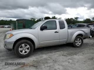 2011 Nissan Frontier SV z VIN 1N6AD0CU2BC435575, wystawiony jako Copart lot #59582965 z przebiegiem 186 973 mil mil oraz Szkoda całkowita • Salvage title. Historia ofert i sprzedaży dostępna na DreamBid. Obrazek 1.