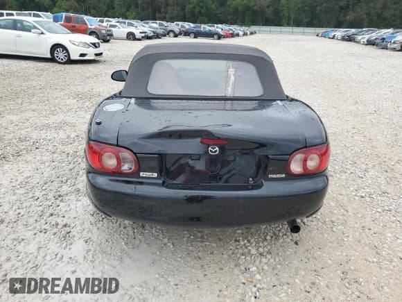 ✅ 2002 Mazda MX-5 Miata Cloth • VIN: JM1NB353X20221368 • Lot: 68927484. Wystawiony na Copart z przebiegiem 127 242 mil. Bezpłatny archiwum sprzedaży aukcyjnych z USA i szczegółowy raport historii pojazdu na DreamBid. Zdjęcie 6.