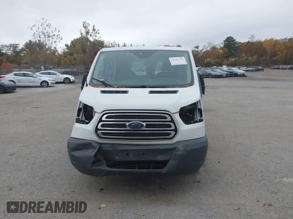 ✅ 2018 Ford Transit • VIN: 1FTYR1ZM6JKB16961 • Лот: 43501216. Опубликован ранее на IAAI с пробегом 126 789 миль. Бесплатный доступ к архиву аукционных продаж из США и подробный отчёт об истории автомобиля на DreamBid. Изображение 13.
