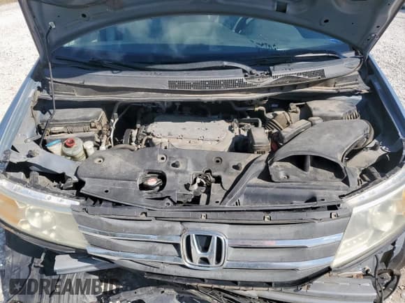 ✅ 2011 Honda Odyssey Touring • VIN: 5FNRL5H93BB055268 • Lot: 85111095. Listed on Copart with 178,631 mi. Free auction sales archive from the USA and detailed vehicle history report at DreamBid. Image 12.