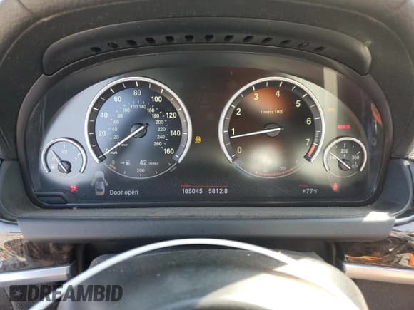 ✅ 2013 BMW 6 Series 650i • VIN: WBAYM9C51DDW20225 • Лот: 67766635. Опубликован ранее на Copart с пробегом 165 045 миль. Бесплатный доступ к архиву аукционных продаж из США и подробный отчёт об истории автомобиля на DreamBid. Изображение 9.