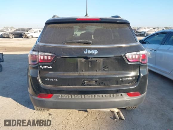 ✅ 2020 Jeep Compass Limited • VIN: 3C4NJDCB7LT142313 • Lot: 43238847. Listed on IAAI with 52,440 mi. Free auction sales archive from the USA and detailed vehicle history report at DreamBid. Image 16.