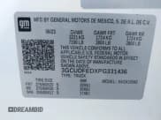 ✅ 2023 Chevrolet Silverado 1500 LT Trail Boss • VIN: 3GCUDFEDXPG331436 • Lot: 43460083. Wystawiony na IAAI z przebiegiem 10 196 mil. Bezpłatny archiwum sprzedaży aukcyjnych z USA i szczegółowy raport historii pojazdu na DreamBid. Zdjęcie 9.