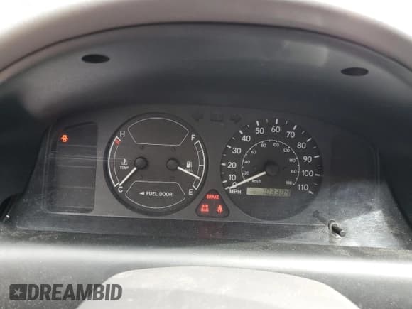 ✅ 1998 Chevrolet Prizm Lsi • VIN: 1Y1SK5287WZ416274 • Lot: 54705335. Wystawiony na Copart z przebiegiem 103 304 mil. Bezpłatny archiwum sprzedaży aukcyjnych z USA i szczegółowy raport historii pojazdu na DreamBid. Zdjęcie 9.