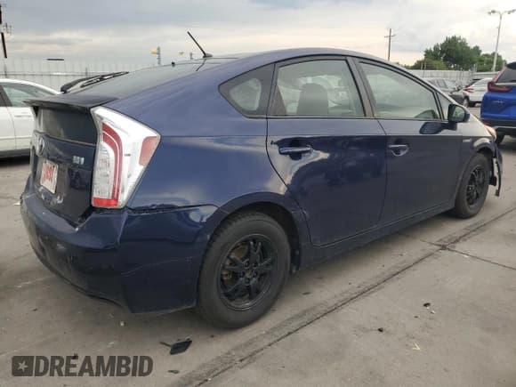 ✅ 2013 Toyota Prius One • VIN: JTDKN3DU7D0347209 • Lot: 66471595. Wystawiony na Copart z przebiegiem 173 251 mil. Bezpłatny archiwum sprzedaży aukcyjnych z USA i szczegółowy raport historii pojazdu na DreamBid. Zdjęcie 3.