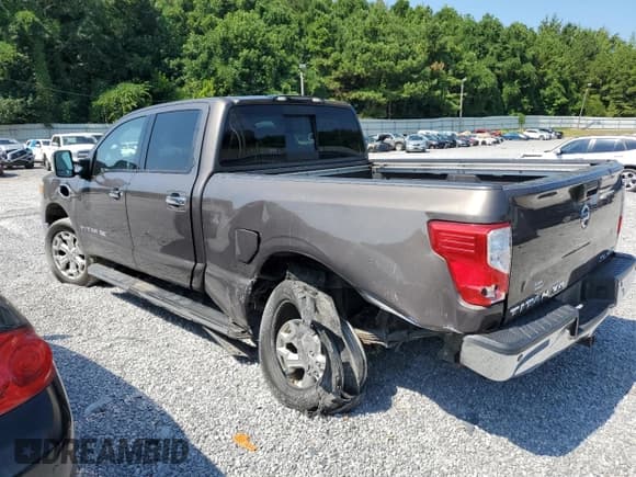 ✅ 2016 Nissan Titan SL • VIN: 1N6BA1F45GN502633 • Lot: 66391195. Wystawiony na Copart z przebiegiem 56 912 mil. Bezpłatny archiwum sprzedaży aukcyjnych z USA i szczegółowy raport historii pojazdu na DreamBid. Zdjęcie 2.