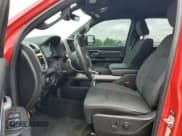 ✅ 2021 Ram 1500 Big Horn • VIN: 1C6RREBG3MN712460 • Lot: 64193245. Wystawiony na Copart z przebiegiem 69 342 mil. Bezpłatny archiwum sprzedaży aukcyjnych z USA i szczegółowy raport historii pojazdu na DreamBid. Zdjęcie 7.