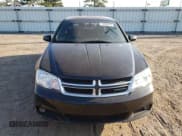 ✅ 2011 Dodge Avenger Lux • VIN: 1B3BD2FB5BN514144 • Лот: 74589484. Опубликован ранее на Copart с пробегом 112 632 миль. Бесплатный доступ к архиву аукционных продаж из США и подробный отчёт об истории автомобиля на DreamBid. Изображение 5.