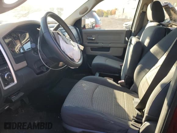 ✅ 2009 Dodge 1500 SLT • VIN: 1D3HV18T29S786921 • Lot: 86541125. Wystawiony na Copart z przebiegiem 118 276 mil. Bezpłatny archiwum sprzedaży aukcyjnych z USA i szczegółowy raport historii pojazdu na DreamBid. Zdjęcie 7.