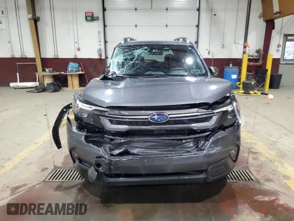 ✅ 2025 Subaru Forester Premium • VIN: JF2SLDBC1SH422489 • Lot: 92694555. Listed on Copart with 9,007 mi. Free auction sales archive from the USA and detailed vehicle history report at DreamBid. Image 5.