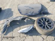 ✅ 2022 Tesla Model Y Long Range • VIN: 7SAYGDEE4NF440177 • Lot: 43136503. Wystawiony na IAAI z przebiegiem 26 673 mil. Bezpłatny archiwum sprzedaży aukcyjnych z USA i szczegółowy raport historii pojazdu na DreamBid. Zdjęcie 12.