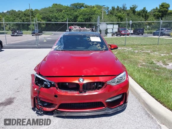 ✅ 2015 BMW M4 • VIN: WBS3R9C58FK330263 • Lot: 42975397. Listed on IAAI with Not provided. Free auction sales archive from the USA and detailed vehicle history report at DreamBid. Image 12.