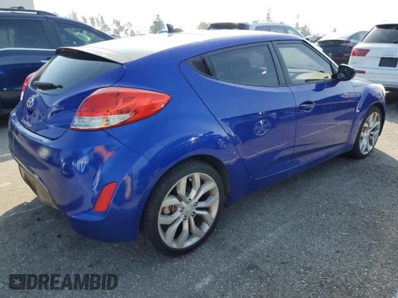 ✅ 2012 Hyundai Veloster w/Gray Int • VIN: KMHTC6AD8CU036424 • Lot: 45939445. Wystawiony na Copart z przebiegiem 119 470 mil. Bezpłatny archiwum sprzedaży aukcyjnych z USA i szczegółowy raport historii pojazdu na DreamBid. Zdjęcie 3.