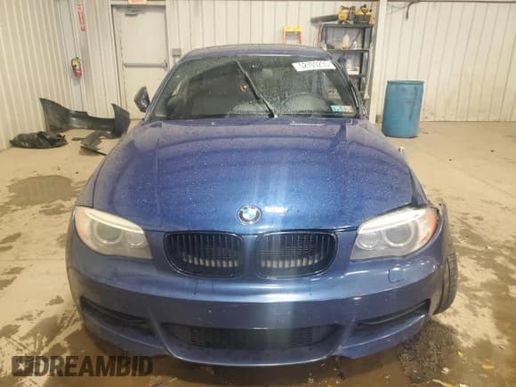 ✅ 2013 BMW 1 Series 135i • VIN: WBAUC9C51DVY60421 • Лот: 52700235. Опубликован ранее на Copart с пробегом 90 837 миль. Бесплатный доступ к архиву аукционных продаж из США и подробный отчёт об истории автомобиля на DreamBid. Изображение 5.