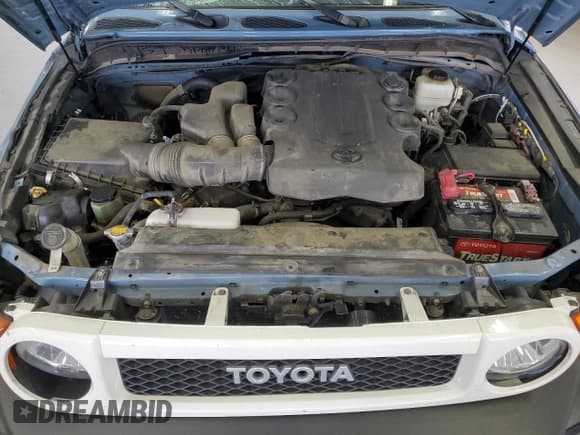 ✅ 2014 Toyota FJ Cruiser • VIN: JTEBU4BF2EK193216 • Лот: 72034025. Опубликован ранее на Copart с пробегом 162 457 миль. Бесплатный доступ к архиву аукционных продаж из США и подробный отчёт об истории автомобиля на DreamBid. Изображение 11.