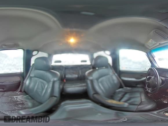 ✅ 2002 Chevrolet Silverado 2500HD LT • VIN: 1GCHK23182F107570 • Лот: 88130455. Опубликован ранее на Copart с пробегом 227 035 миль. Бесплатный доступ к архиву аукционных продаж из США и подробный отчёт об истории автомобиля на DreamBid. Изображение 13.