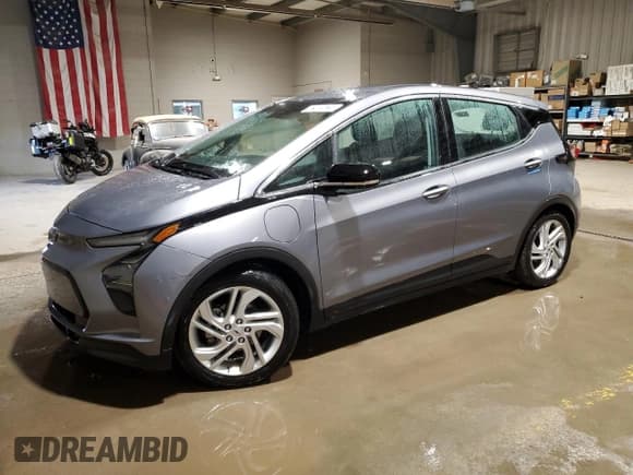 ✅ 2023 Chevrolet Bolt EV 1LT • VIN: 1G1FW6S05P4199616 • Lot: 42902625. Wystawiony na Copart z przebiegiem 31 877 mil. Bezpłatny archiwum sprzedaży aukcyjnych z USA i szczegółowy raport historii pojazdu na DreamBid. Zdjęcie 1.