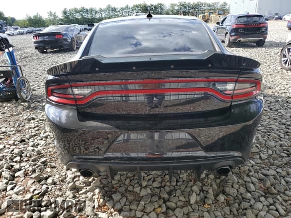 ✅ 2019 Dodge Charger R/T • VIN: 2C3CDXCT4KH650517 • Lot: 69657165. Wystawiony na Copart z przebiegiem 54 866 mil. Bezpłatny archiwum sprzedaży aukcyjnych z USA i szczegółowy raport historii pojazdu na DreamBid. Zdjęcie 6.