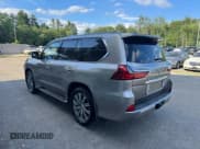 ✅ 2016 Lexus LX 570 • VIN: JTJHY7AX4G4198811 • Lot: 64898475. Wystawiony na Copart z przebiegiem 107 759 mil. Bezpłatny archiwum sprzedaży aukcyjnych z USA i szczegółowy raport historii pojazdu na DreamBid. Zdjęcie 3.