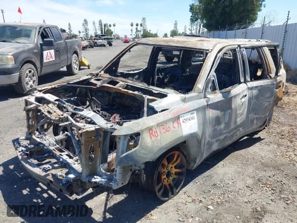 ✅ 2019 Chevrolet Tahoe LT • VIN: 1GNSKBKC6KR161514 • Lot: 42934341. Listed on IAAI with Not provided. Free auction sales archive from the USA and detailed vehicle history report at DreamBid. Image 6.