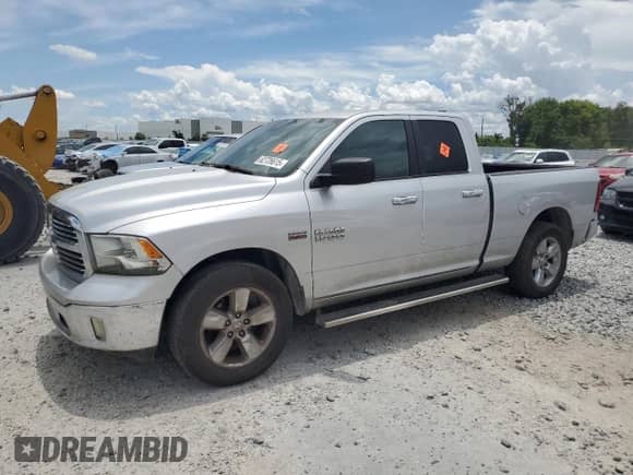 2015 Ram 1500 SLT with VIN 1C6RR6GT6FS629007, listed as a Copart auction lot 62726615 with 216,302 mi miles and Salvage title. Bid and sale history available at DreamBid. Image 1.