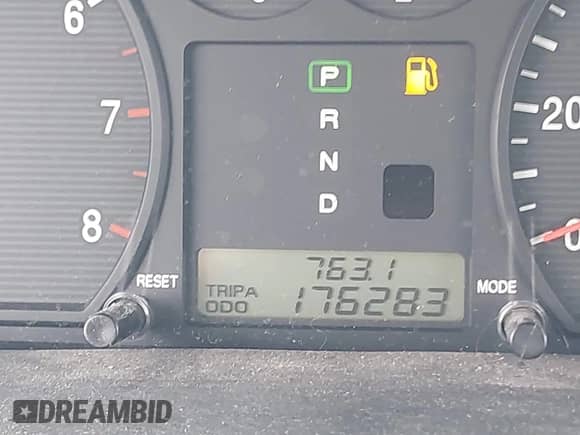 2002 Hyundai Sonata GLS с VIN KMHWF35HX2A523401, выставлен на аукционе IAAI как лот 41502680 с пробегом 176 283 миль миль и . История ставок и продаж доступна на DreamBid. Изображение 7.