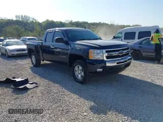 2010 Chevrolet Silverado 1500 LT with VIN 1GCSKSE31AZ184993, listed as a IAAI auction lot 43311653 with 163,665 mi miles and . Bid and sale history available at DreamBid. Image 1.