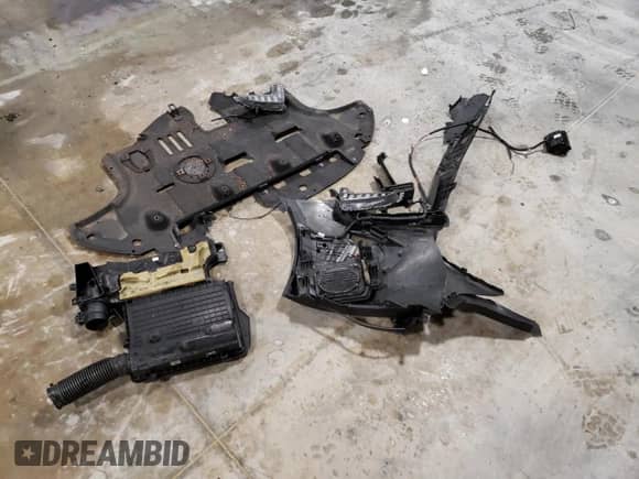 2017 Hyundai Ioniq Limited с VIN KMHC05LCXHU020059, выставлен на аукционе Copart как лот 80028343 с пробегом 113 508 миль миль и Списание • Salvage title. История ставок и продаж доступна на DreamBid. Изображение 12.