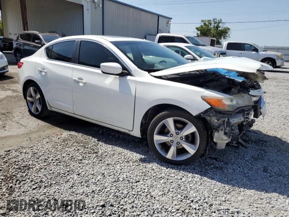 ✅ 2014 Acura ILX Premium • VIN: 19VDE1F5XEE000350 • Lot: 57041145. Listed on Copart with 124,079 mi. Free auction sales archive from the USA and detailed vehicle history report at DreamBid. Image 4.