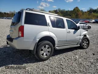 ✅ 2012 Nissan Pathfinder Silver Edition • VIN: 5N1AR1NB7CC627321 • Lot: 89494085. Wystawiony na Copart z przebiegiem 137 937 mil. Bezpłatny archiwum sprzedaży aukcyjnych z USA i szczegółowy raport historii pojazdu na DreamBid. Zdjęcie 3.