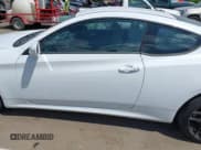 ✅ 2015 Hyundai Genesis Coupe R-Spec • VIN: KMHHU6KJ9FU122269 • Lot: 42146141. Listed on IAAI with 91,352 mi. Free auction sales archive from the USA and detailed vehicle history report at DreamBid. Image 14.