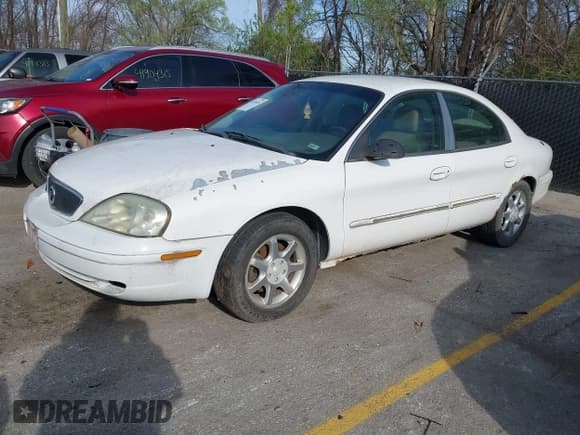 ✅ 2001 Mercury Sable LS • VIN: 1MEFM53201A651020 • Lot: 41915636. Listed on IAAI with 192,995 mi. Free auction sales archive from the USA and detailed vehicle history report at DreamBid. Image 2.
