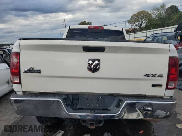 2009 Dodge 1500 SLT z VIN 1D3HV18P69S811788, wystawiony jako Copart lot #71262434 z przebiegiem 207 941 mil mil oraz Szkoda całkowita • Salvage title. Historia ofert i sprzedaży dostępna na DreamBid. Obrazek 6.