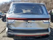 ✅ 2024 Lincoln Navigator Reserve • VIN: 5LMJJ2LG8REL00917 • Lot: 68088725. Listed on Copart with 4,659 mi. Free auction sales archive from the USA and detailed vehicle history report at DreamBid. Image 6.