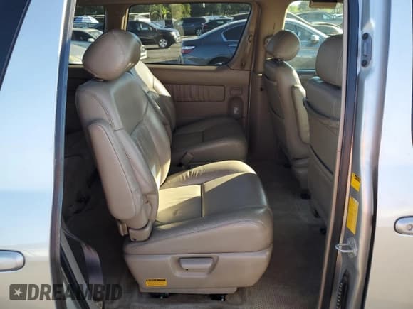 ✅ 2002 Toyota Sienna LE • VIN: 4T3ZF13C52U505287 • Lot: 77164884. Listed on Copart with Not provided. Free auction sales archive from the USA and detailed vehicle history report at DreamBid. Image 11.