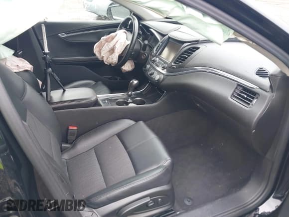 ✅ 2016 Chevrolet Impala LT • VIN: 1G1105SA6GU157633 • Lot: 42414904. Wystawiony na IAAI z przebiegiem 109 129 mil. Bezpłatny archiwum sprzedaży aukcyjnych z USA i szczegółowy raport historii pojazdu na DreamBid. Zdjęcie 5.