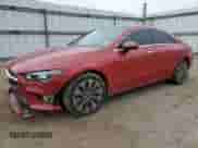 2021 Mercedes-Benz CLA 250 z VIN W1K5J4GB3MN176878, wystawiony jako Copart lot #55982565 z przebiegiem 51 337 mil mil oraz Czysty tytuł • Clean title. Historia ofert i sprzedaży dostępna na DreamBid. Obrazek 1.