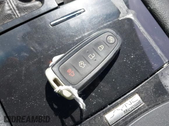 ✅ 2014 Ford Taurus SHO • VIN: 1FAHP2KT5EG136694 • Лот: 42540610. Опубликован ранее на IAAI с пробегом 83 505 миль. Бесплатный доступ к архиву аукционных продаж из США и подробный отчёт об истории автомобиля на DreamBid. Изображение 11.