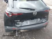 ✅ 2021 Mazda CX-30 S • VIN: 3MVDMBAL9MM300700 • Lot: 43485226. Wystawiony na IAAI z przebiegiem 71 000 mil. Bezpłatny archiwum sprzedaży aukcyjnych z USA i szczegółowy raport historii pojazdu na DreamBid. Zdjęcie 6.