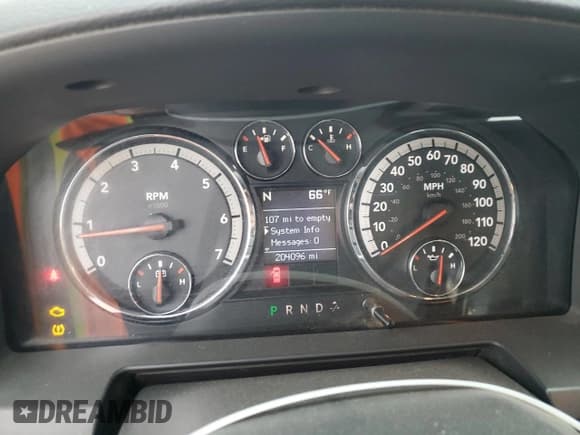 ✅ 2009 Dodge 1500 Sport • VIN: 1D3HB13TX9S738194 • Lot: 86601894. Wystawiony na Copart z przebiegiem 204 096 mil. Bezpłatny archiwum sprzedaży aukcyjnych z USA i szczegółowy raport historii pojazdu na DreamBid. Zdjęcie 9.