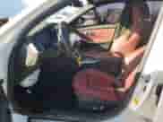 2022 BMW 3 Series 330i z VIN 3MW5R1J09N8C28220, wystawiony jako Copart lot #86172885 z przebiegiem 46 739 mil mil oraz Czysty tytuł • Clean title. Historia ofert i sprzedaży dostępna na DreamBid. Obrazek 7.