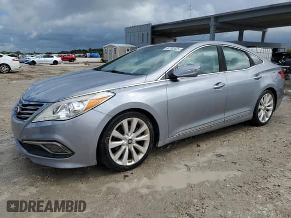 2016 Hyundai Azera Limited z VIN KMHFH4JG1GA569686, wystawiony jako Copart lot #84792425 z przebiegiem 92 869 mil mil oraz Szkoda całkowita • Salvage title. Historia ofert i sprzedaży dostępna na DreamBid. Obrazek 1.