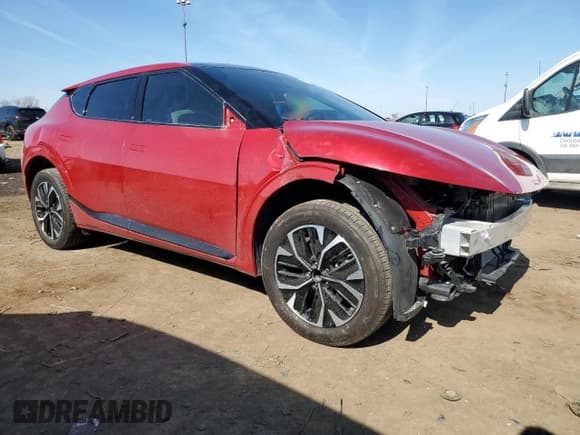 ✅ 2023 Kia EV6 GT-Line • VIN: KNDC44LA8P5116511 • Лот: 50601265. Опубликован ранее на Copart с пробегом Не указан. Бесплатный доступ к архиву аукционных продаж из США и подробный отчёт об истории автомобиля на DreamBid. Изображение 4.