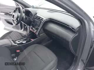 2022 Hyundai Santa Cruz SEL с VIN 5NTJBDAE8NH014899, выставлен на аукционе IAAI как лот 41505389 с пробегом 45 626 миль миль и . История ставок и продаж доступна на DreamBid. Изображение 5.
