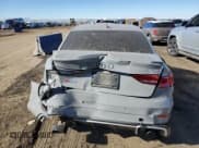 ✅ 2018 Audi RS 3 • VIN: WUABWHFF2J1903444 • Лот: 80727704. Опубликован ранее на Copart с пробегом 60 172 миль. Бесплатный доступ к архиву аукционных продаж из США и подробный отчёт об истории автомобиля на DreamBid. Изображение 6.