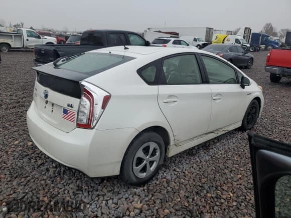 ✅ 2013 Toyota Prius Four • VIN: JTDKN3DUXD5558858 • Лот: 93598045. Опубликован ранее на Copart с пробегом 221 999 миль. Бесплатный доступ к архиву аукционных продаж из США и подробный отчёт об истории автомобиля на DreamBid. Изображение 3.