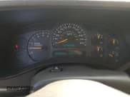 ✅ 2003 GMC Sierra 1500 • VIN: 1GTEC19T93E365042 • Лот: 85345005. Опубликован ранее на Copart с пробегом 200 878 миль. Бесплатный доступ к архиву аукционных продаж из США и подробный отчёт об истории автомобиля на DreamBid. Изображение 9.