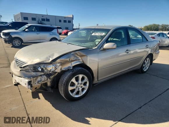 ✅ 2005 Toyota Camry XLE • VIN: 4T1BF32K45U603701 • Лот: 89714265. Опубликован ранее на Copart с пробегом 96 310 миль. Бесплатный доступ к архиву аукционных продаж из США и подробный отчёт об истории автомобиля на DreamBid. Изображение 1.